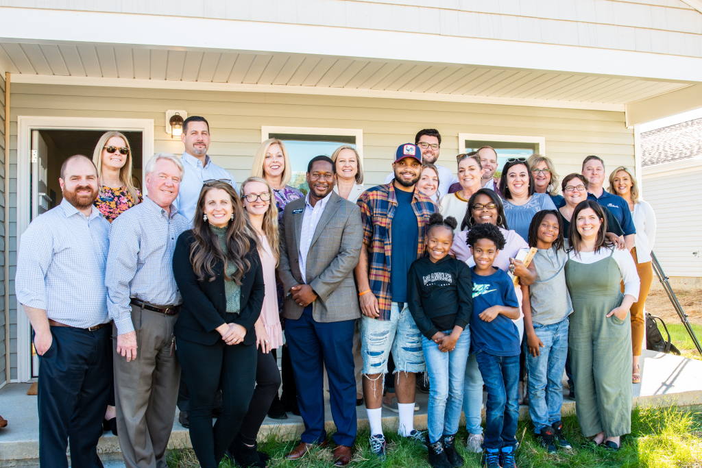 FirstBank and Knoxville Habitat Celebrate the Completion of the First Home in the New Ellen’s Glen Neighborhood